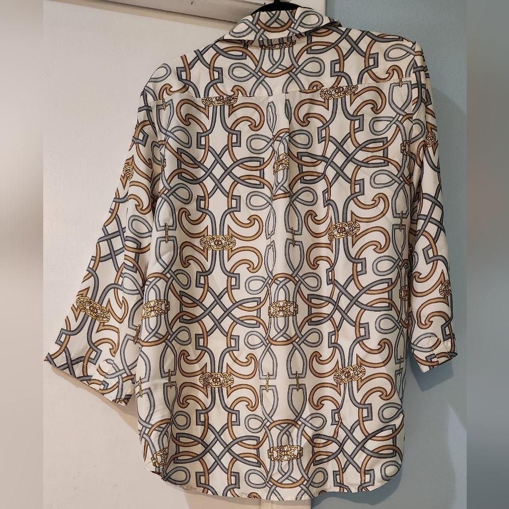 Women's J. McLaughlin Silk Button-down Blouse, Large - Picture 4 of 6